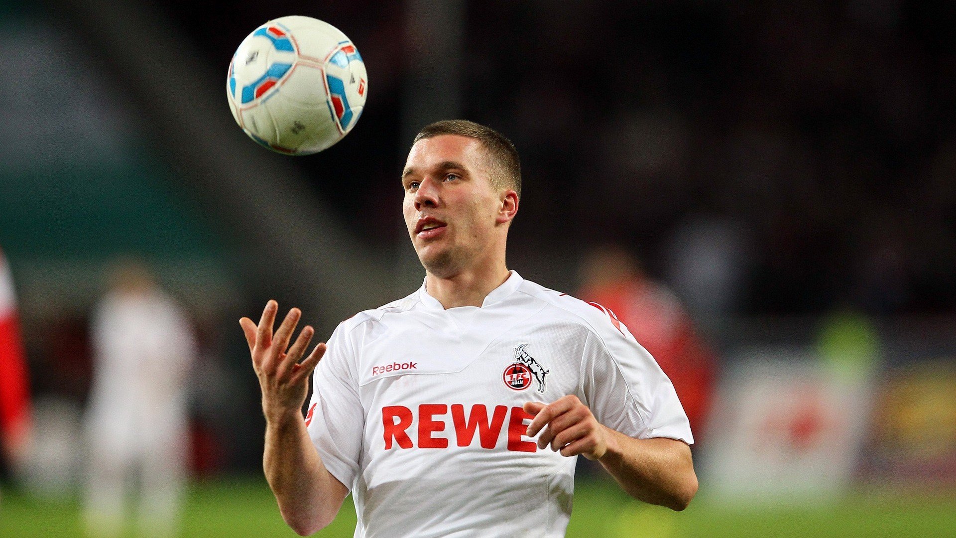 瓦伦西亚主场1-1战平西班牙人，比赛节奏缓慢，西班牙瓦伦西亚足球俱乐部